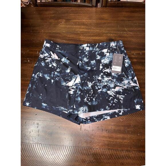 Vrst Shorts Mens Size LARGE Abstract Print Tag Attached Athletic Modern - Picture 3 of 6